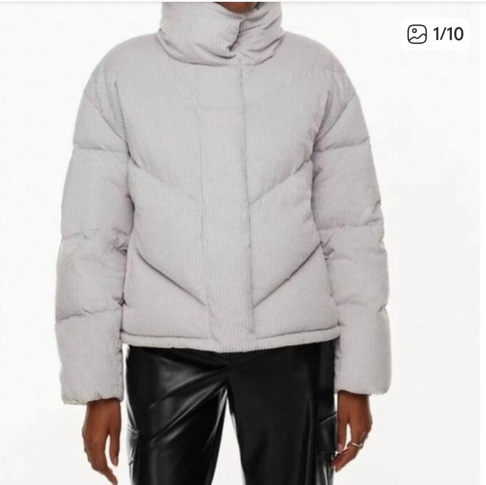 Wilfred Light Gray / Lilac Cloud Puffer Jacket Size S (Measures Like a M) 23"ptp